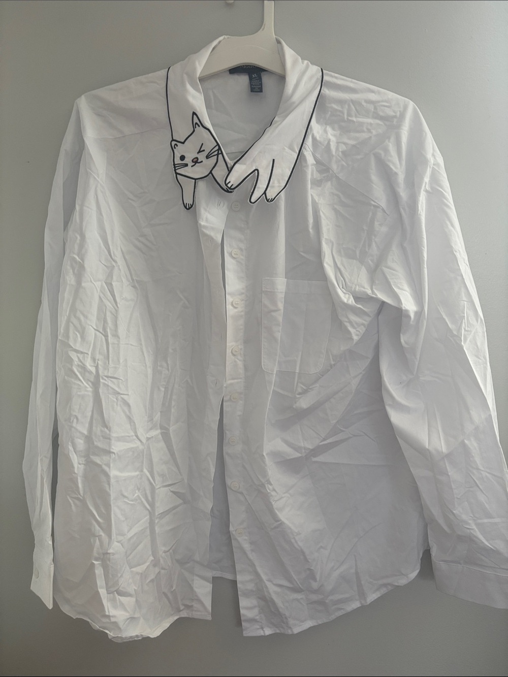 White Button-Up Shirt with Cat Collar Accent